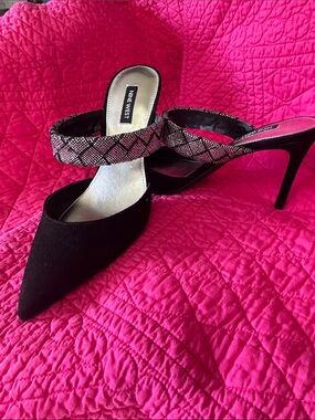 Nine West Black Pointed Toe Heels with Sparkle Mesh Strap